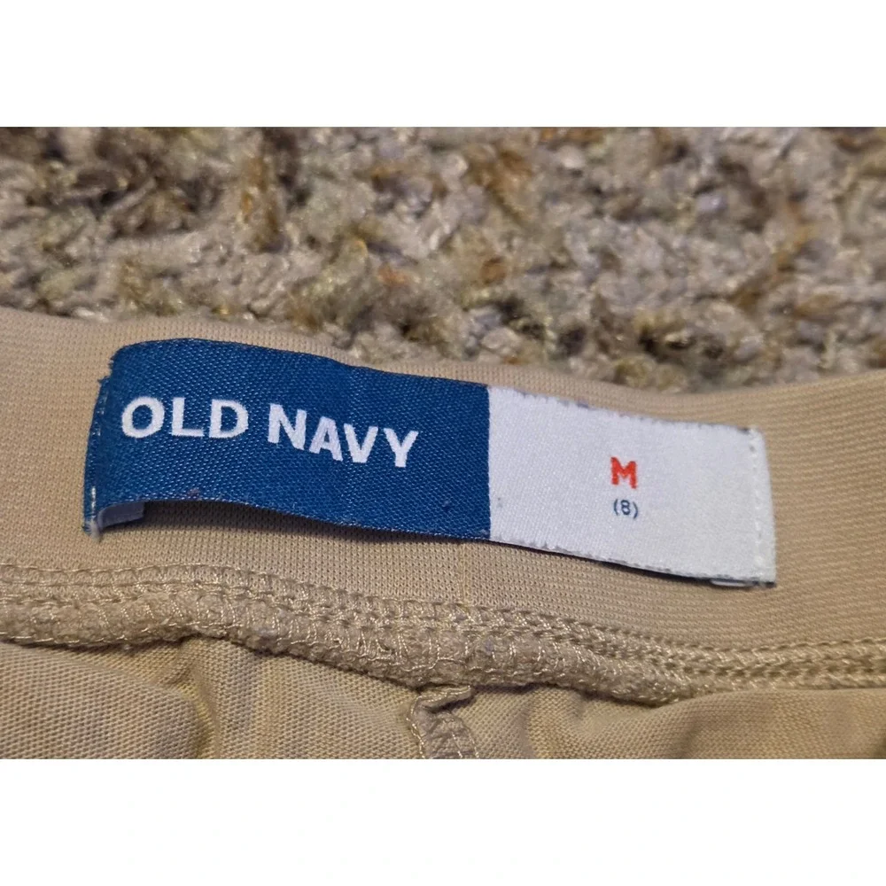 Old Navy Elastic Waistband Pleated Skort Youth Size Medium (8)‎ Tan